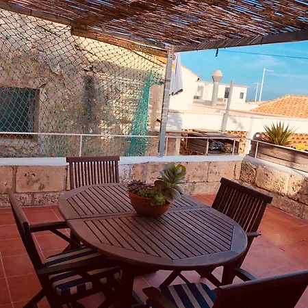 בית נופש Mediterranea En El Centrico Casco Antiguo A Un Paso Del Mar דניה